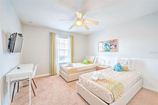 8961 BISMARCK PALM RD, Kissimmee, FL 34747