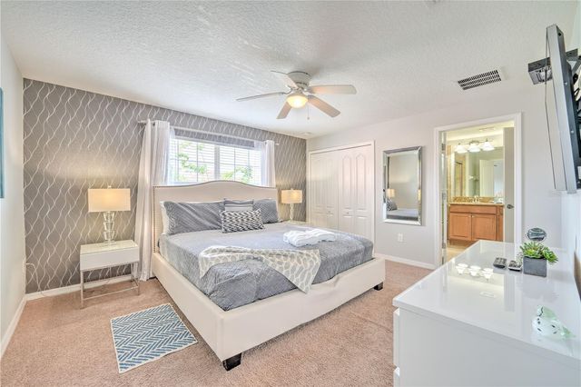 8961 BISMARCK PALM RD, Kissimmee, FL 34747