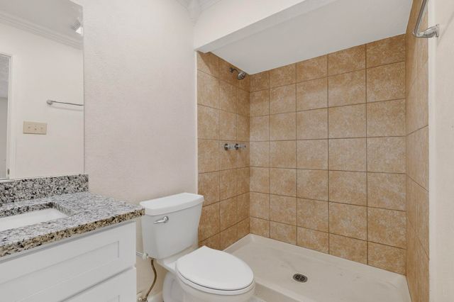 700 Via Barcelona, Mesquite, TX 75150