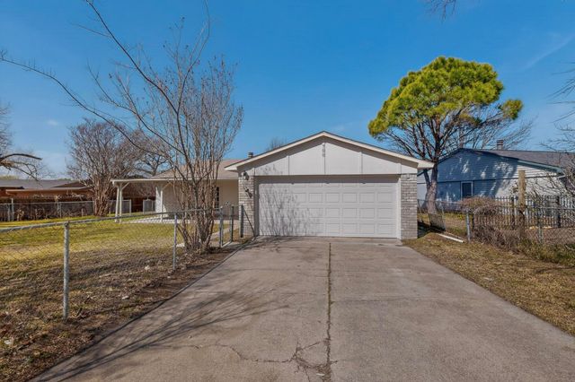 700 Via Barcelona, Mesquite, TX 75150