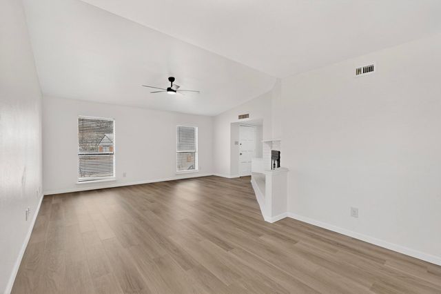 700 Via Barcelona, Mesquite, TX 75150