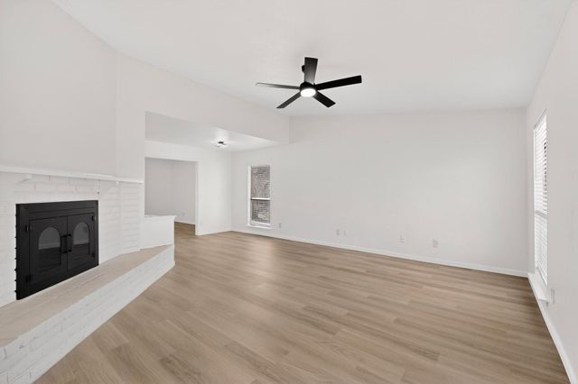 700 Via Barcelona, Mesquite, TX 75150