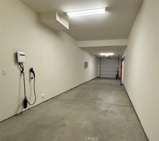 27410 Merlin, Valencia, CA 91381