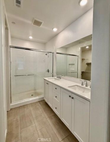 27410 Merlin, Valencia, CA 91381