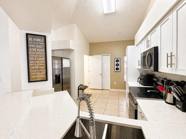 27748 SUGAR LOAF DRIVE, Wesley Chapel, FL 33544