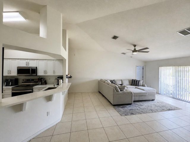 27748 SUGAR LOAF DRIVE, Wesley Chapel, FL 33544