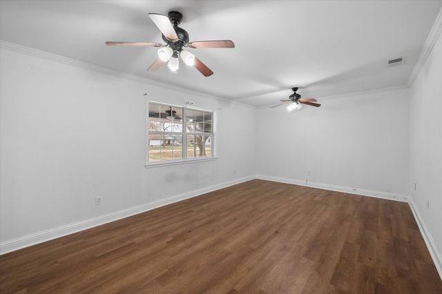 209 Lone Star Road, Trinidad, TX 75163