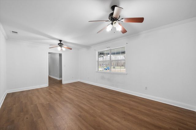 209 Lone Star Road, Trinidad, TX 75163