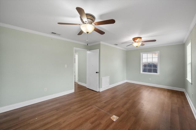 209 Lone Star Road, Trinidad, TX 75163