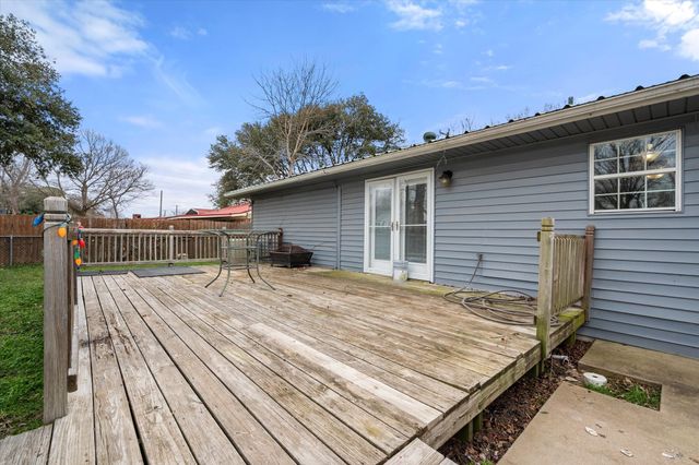209 Lone Star Road, Trinidad, TX 75163