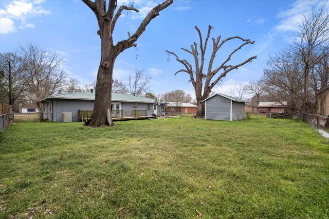 209 Lone Star Road, Trinidad, TX 75163