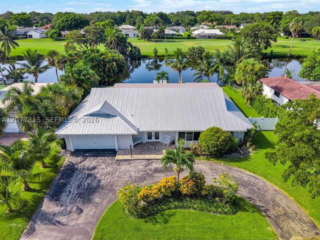 3324 Lakeview Blvd, Delray Beach, FL 33445