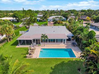 3324 Lakeview Blvd, Delray Beach, FL 33445