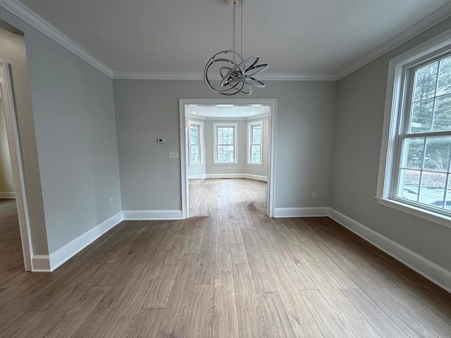 67 Jewett St 1, Newton, MA 02458