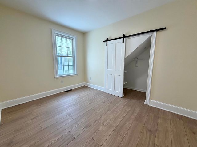 67 Jewett St 1, Newton, MA 02458