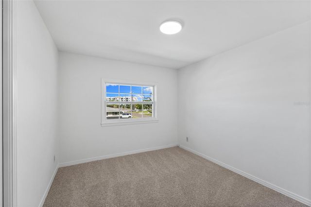 4902 STOLLS AVENUE, Tampa, FL 33615