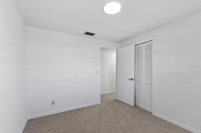 4902 STOLLS AVENUE, Tampa, FL 33615