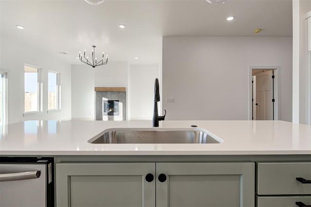 16105 Navarra Way, Oklahoma City, OK 73170