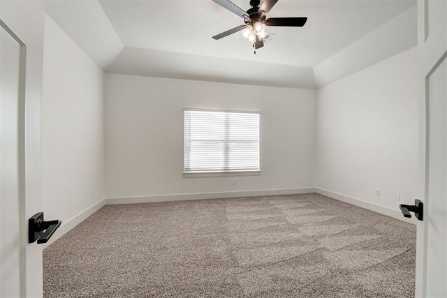 16105 Navarra Way, Oklahoma City, OK 73170