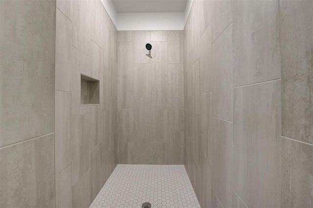 16105 Navarra Way, Oklahoma City, OK 73170