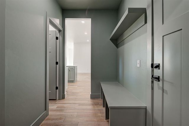 16105 Navarra Way, Oklahoma City, OK 73170