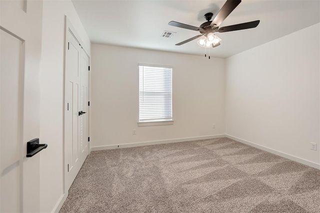 16105 Navarra Way, Oklahoma City, OK 73170