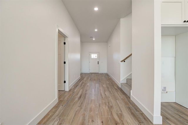 16105 Navarra Way, Oklahoma City, OK 73170