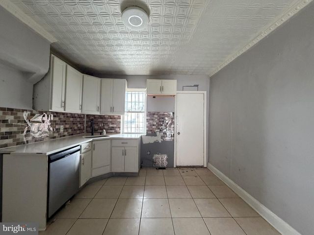 3534 E FAIRMOUNT AVE, Baltimore, MD 21224