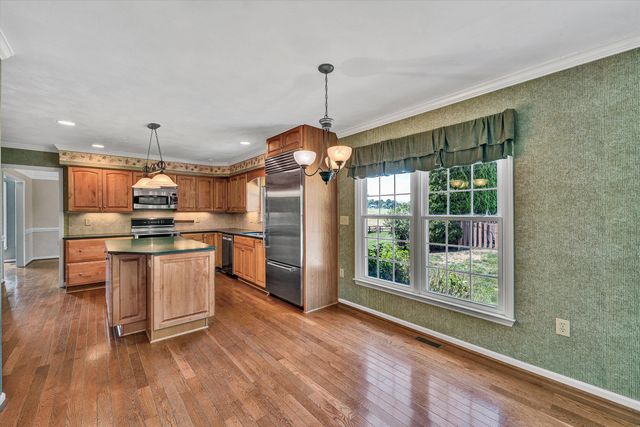 341 Sommersby LN, Troutville, VA 24175