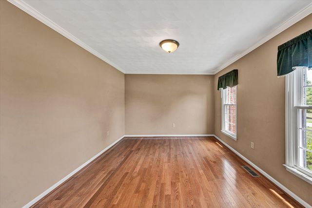 341 Sommersby LN, Troutville, VA 24175