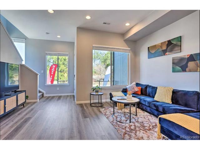 5302 E 64th Ave, Commerce City, CO 80022
