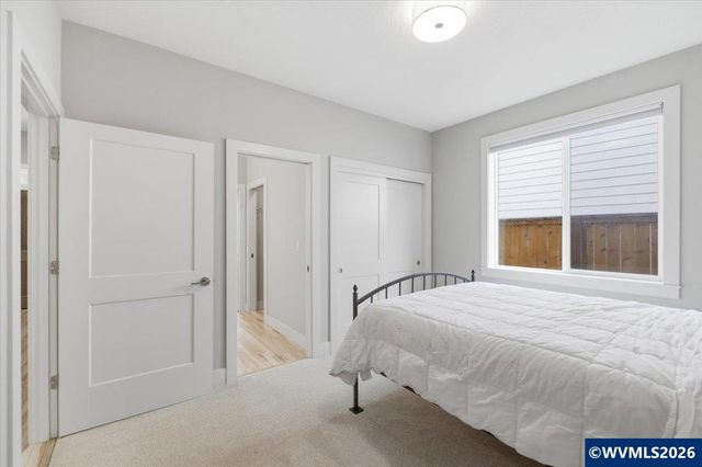 5963 Evangelista St S, Salem, OR 97306
