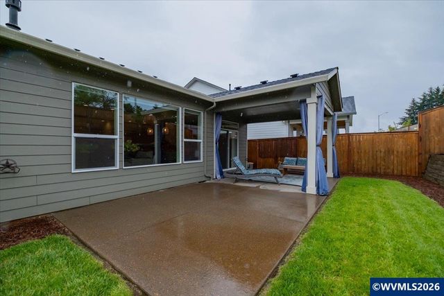 5963 Evangelista St S, Salem, OR 97306