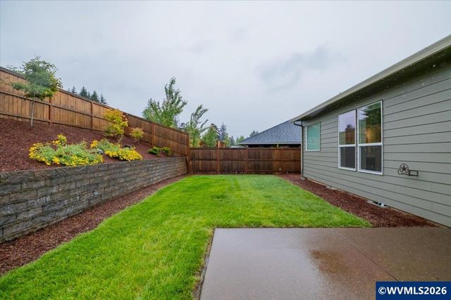 5963 Evangelista St S, Salem, OR 97306