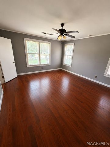2620 GENEVA Street, Montgomery, AL 36107