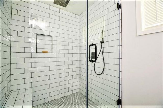 2404 Oaks Drive, Pasadena, TX 77502