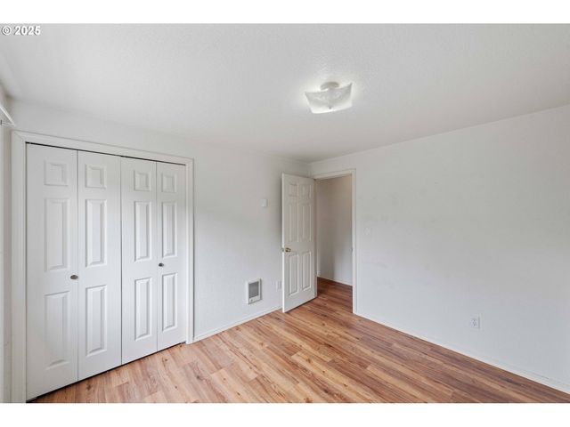 925 CHICKSES Dr, Coos Bay, OR 97420
