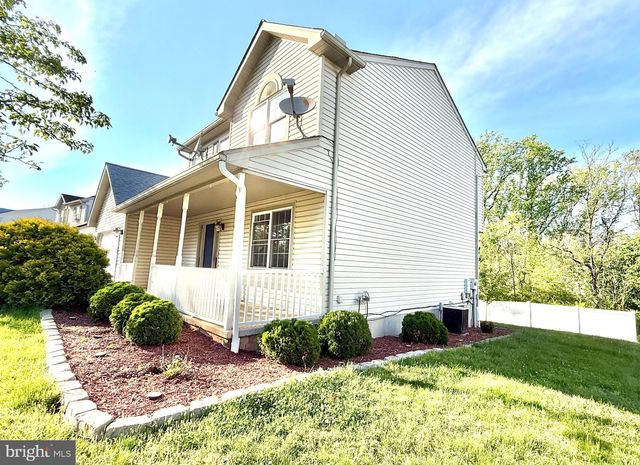 6081 LONG POND DR, Birdsboro, PA 19508
