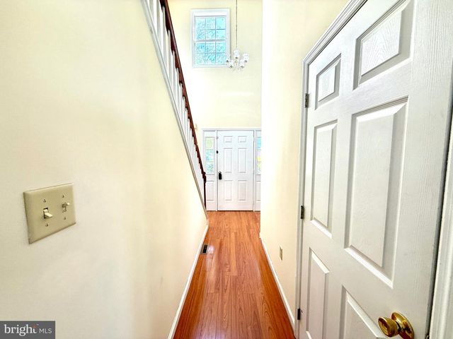 6081 LONG POND DR, Birdsboro, PA 19508