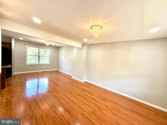 6081 LONG POND DR, Birdsboro, PA 19508