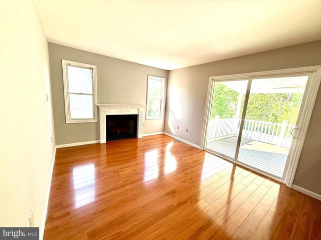 6081 LONG POND DR, Birdsboro, PA 19508