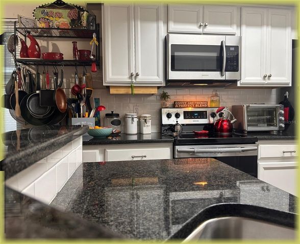 9289 92ND LANE, Ocala, FL 34481