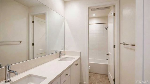 116 Eversedge, Irvine, CA 92618