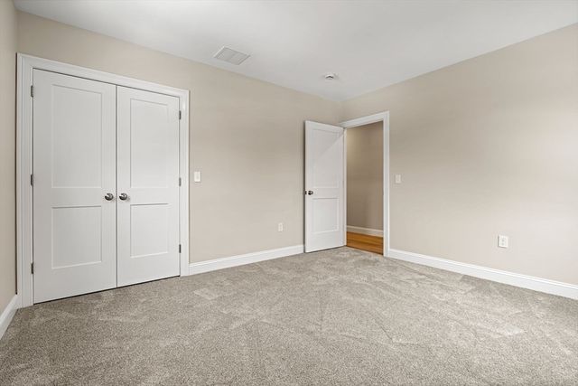 15 Tenth St, Tewksbury, MA 01876