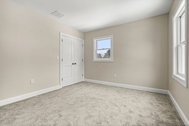 15 Tenth St, Tewksbury, MA 01876