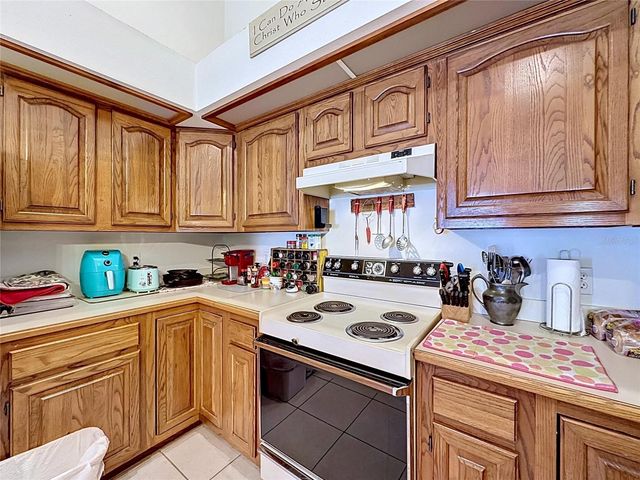 1681 E SPRING RIDGE CIRCLE, Winter Garden, FL 34787