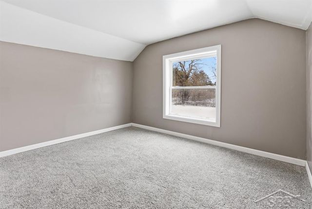2177 W Knox Road, Beaverton, MI 48612