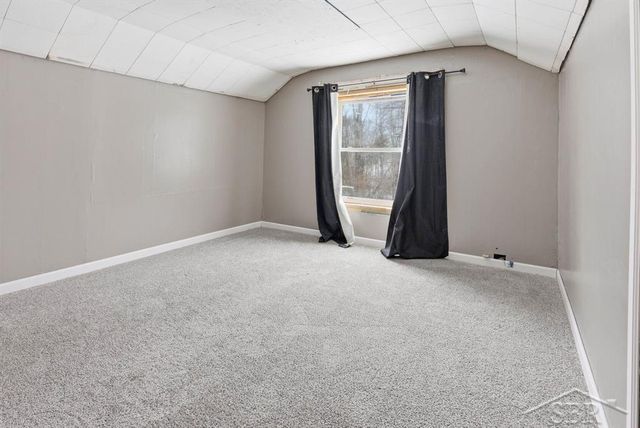 2177 W Knox Road, Beaverton, MI 48612