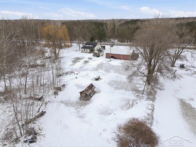 2177 W Knox Road, Beaverton, MI 48612