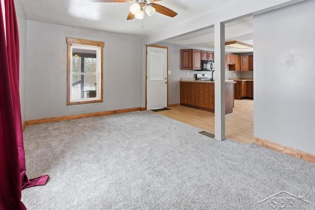 2177 W Knox Road, Beaverton, MI 48612